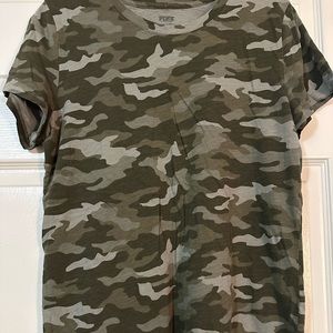 Pink camouflage T-shirt